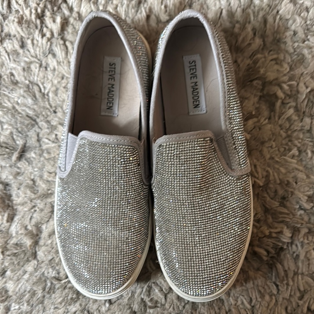 Steve Madden Silver Slip-On Women's Shoes